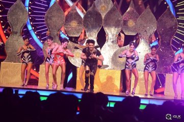 Akhil Akkineni Dance Performance at IIFA Utsavam 2016